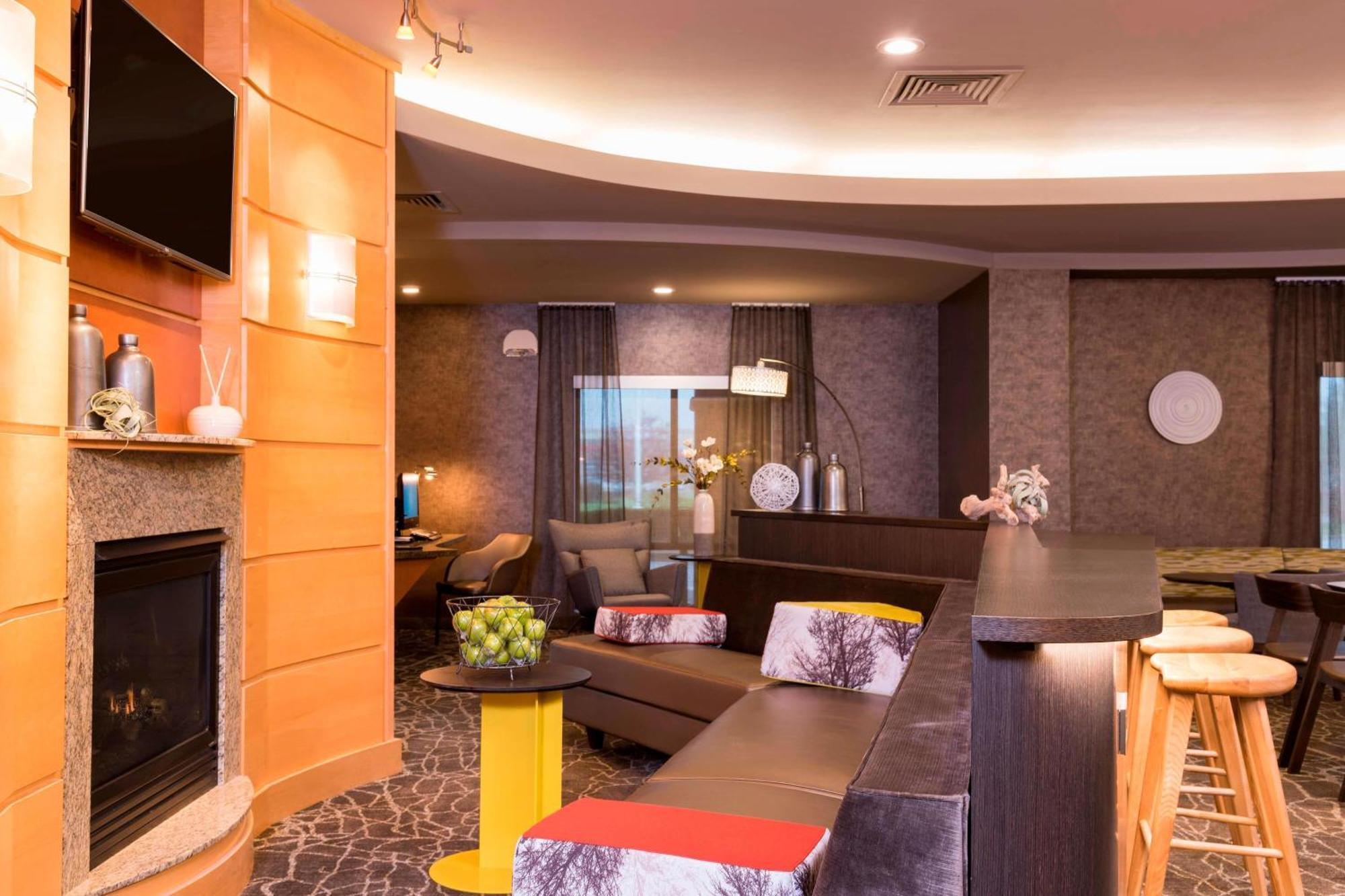 Springhill Suites Midland Buitenkant foto