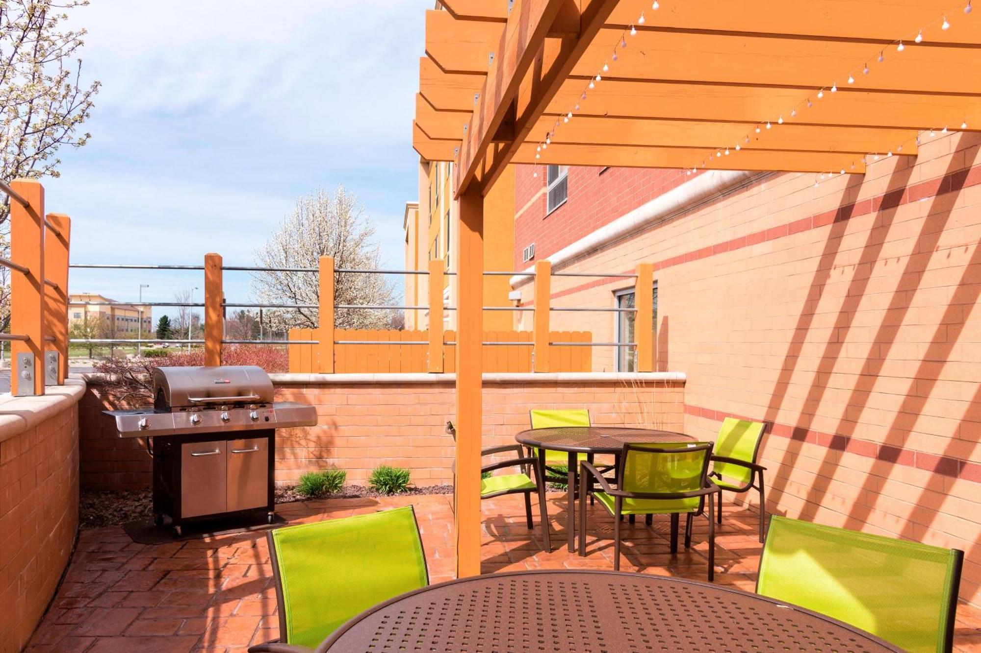 Springhill Suites Midland Buitenkant foto